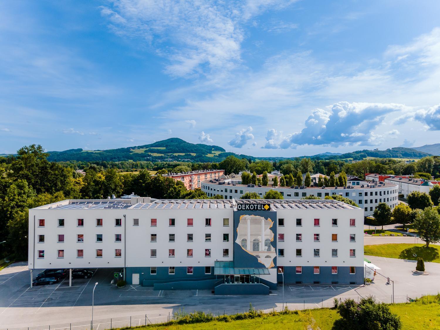 Oekotel Salzburg Messe Salzburgo Exterior foto